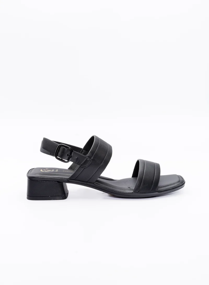 باتا صنادل بحزام ونعل بكعب عريض بسيط